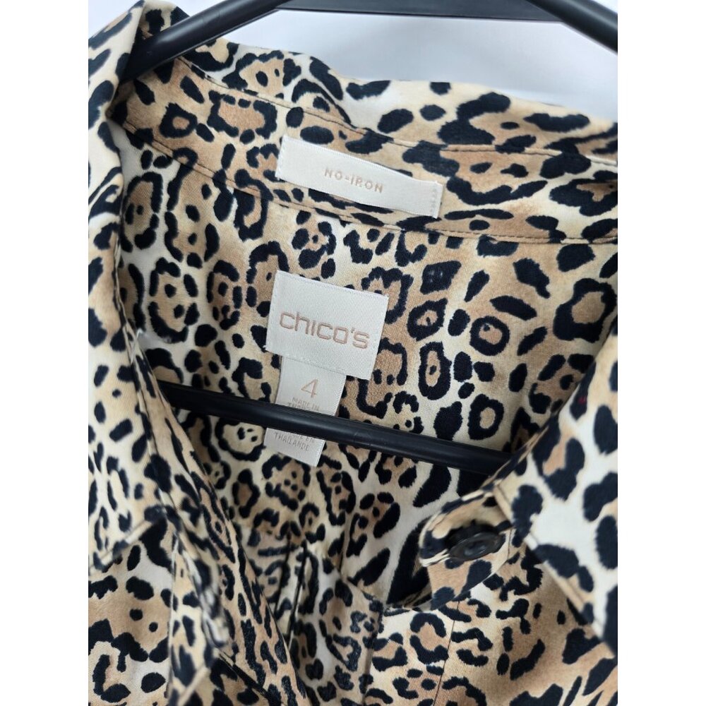Chico’s Size 4 Womens Top Non Iron Animal Print Button Up Shirt - Picture 2 of 5